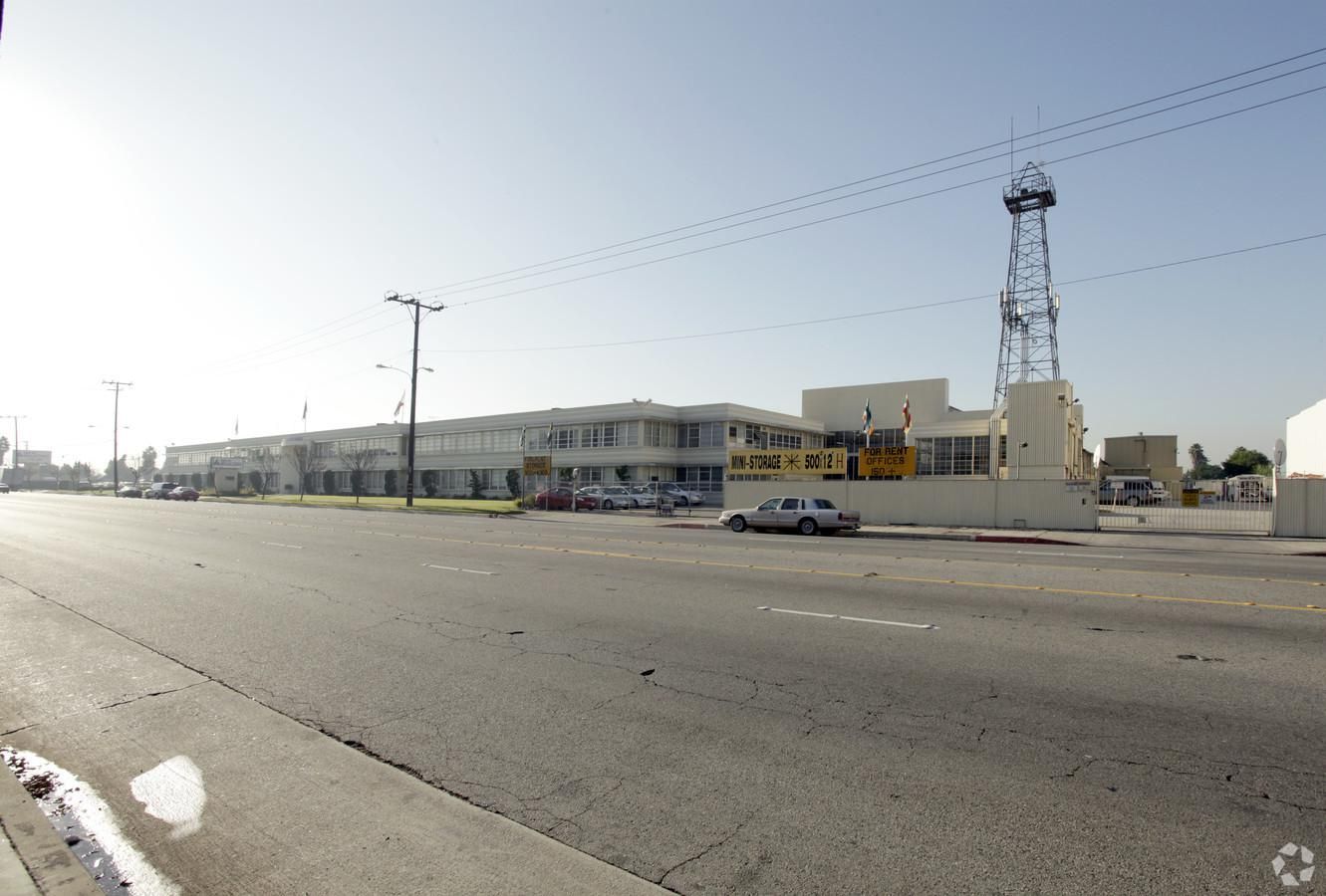 GEHR Bldg photo 2