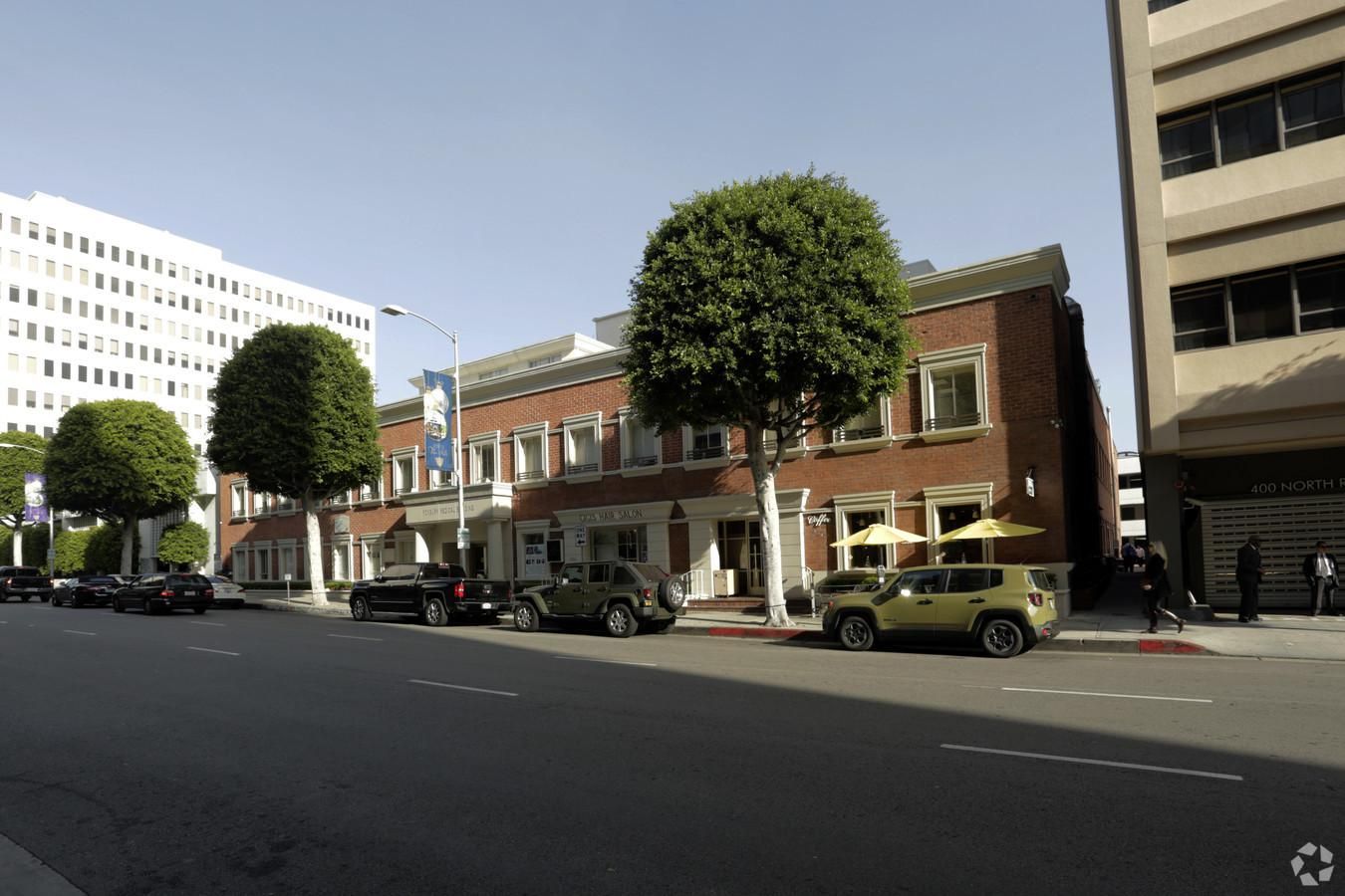 Roxbury Medical Building photo 2
