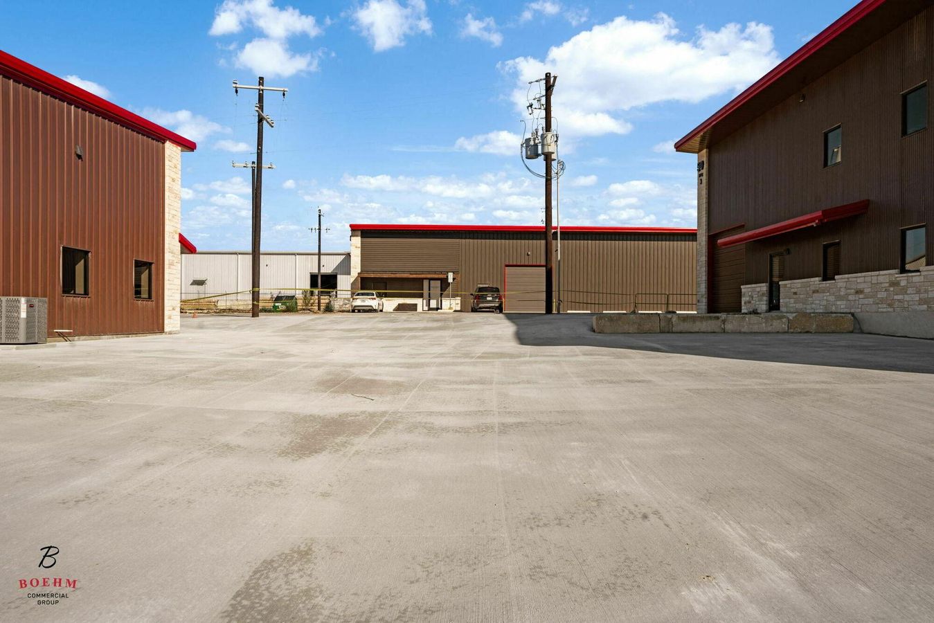 Warehouse/Office Building For Lease in Boerne Texas photo 4