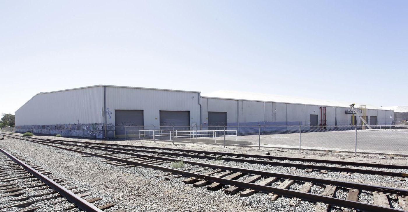 Industrial Property For Lease photo 4