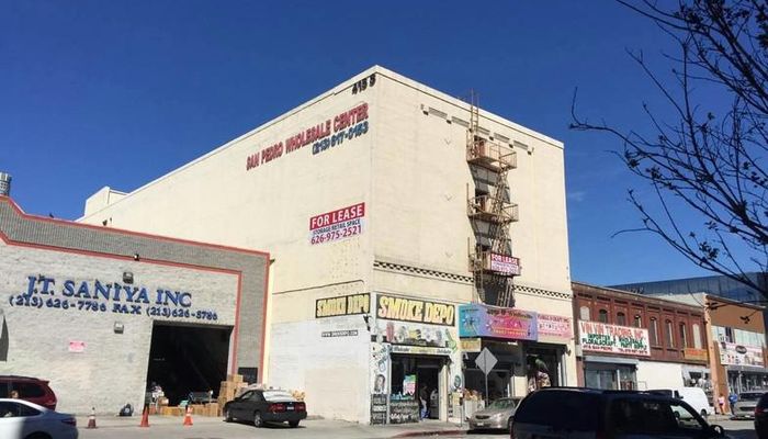 Warehouse Space for Rent at 415 S San Pedro St Los Angeles, CA 90013 - #2