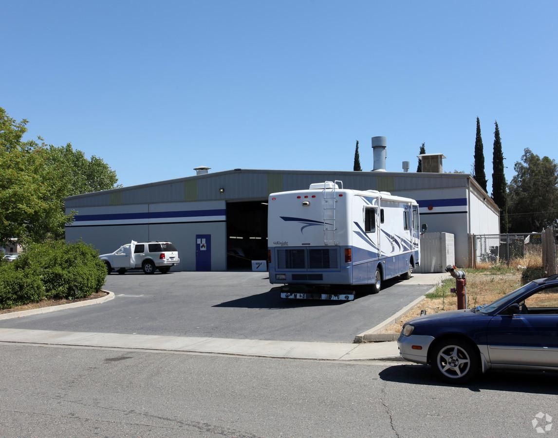 Industrial Property For Lease photo 2