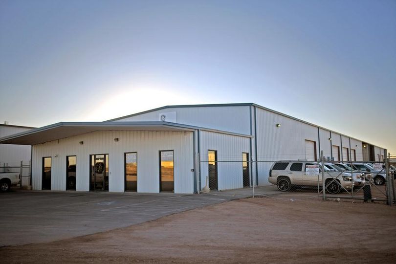 Business 20 FRONTAGE 7615 W Industrial Ave