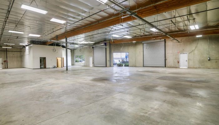 Warehouse Space for Sale at 624 E Rancho Vista Blvd Palmdale, CA 93550 - #15