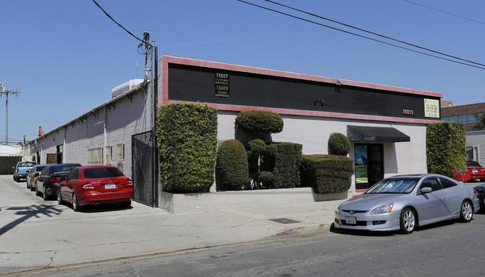 Warehouse Space for Rent at 15013-15019 Califa St Van Nuys, CA 91411 - #2