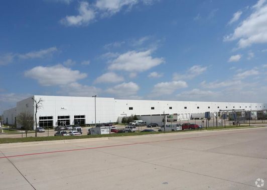 35/20 Crossroads Distribution Center 6601 Oak Grove Rd