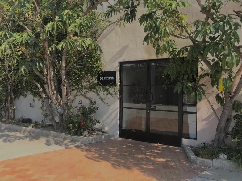 Hayden Creative Office 3617-3619 Hayden Ave photo 1