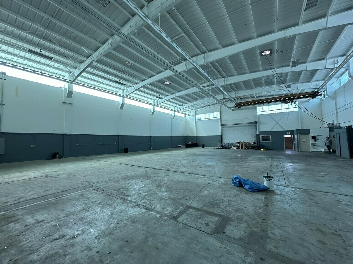 Western Piping Building photo 4