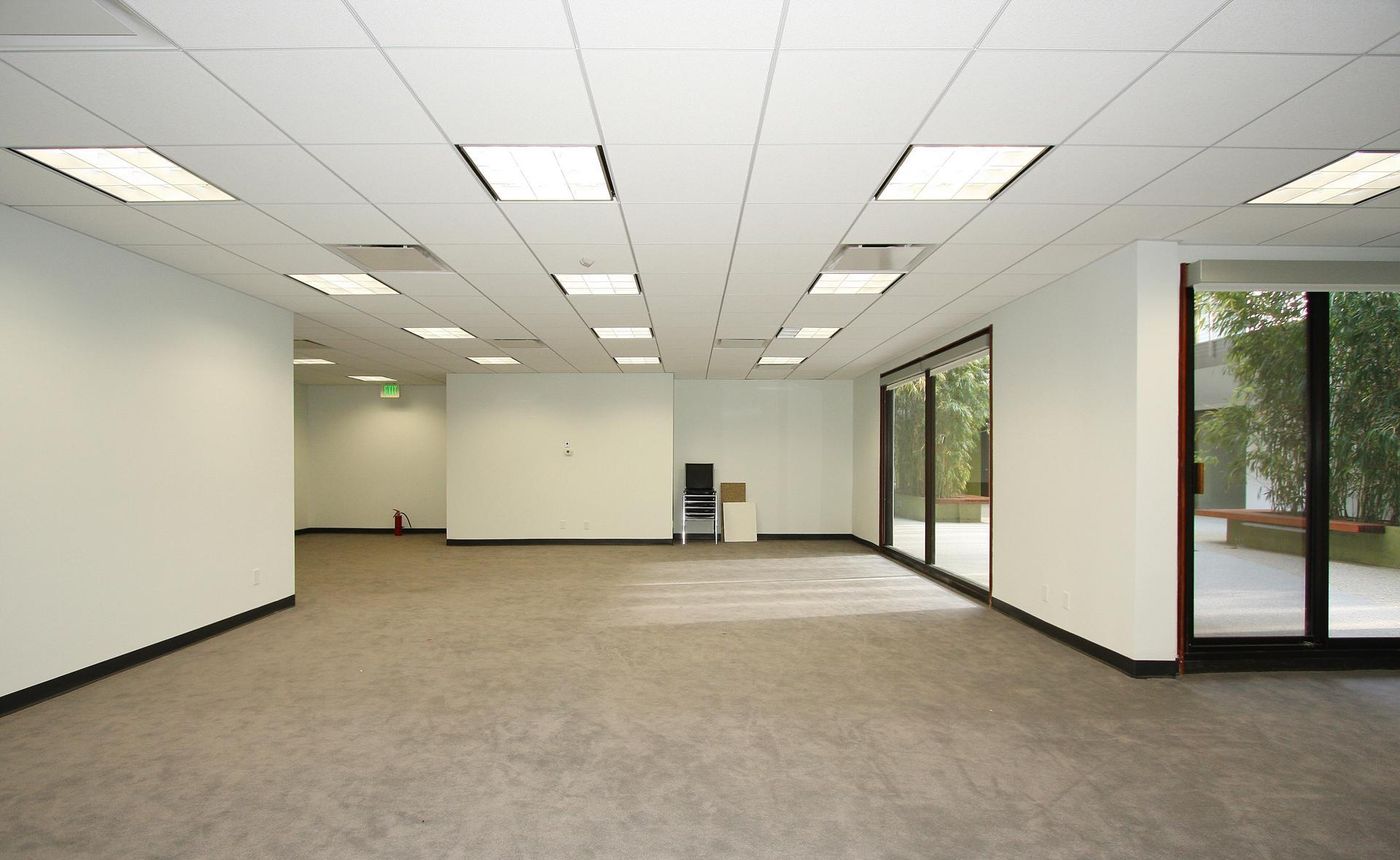 Centralized West LA Office Space photo 4