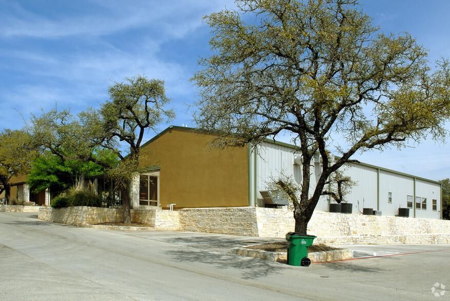 Bldg 15 14121 W Hwy 290 photo 2