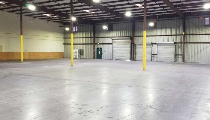 Warehouse Space for Rent at 5405 E Home Ave Fresno, CA 93727 - #5