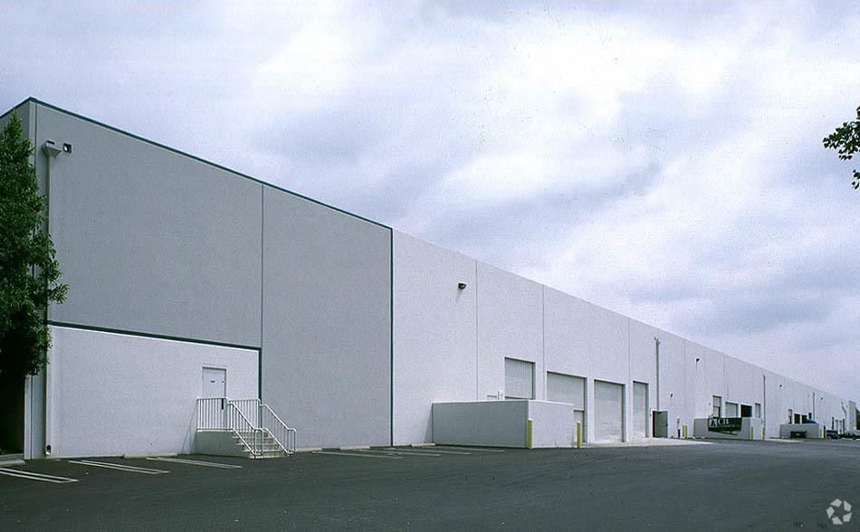 Industrial Property For Lease photo 3