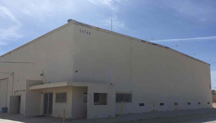 Warehouse Space for Rent at 14749 Hesperia Rd Victorville, CA 92395 - #2