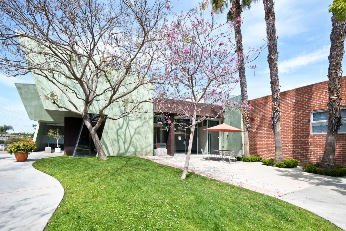 Del Mar Bldg photo 2