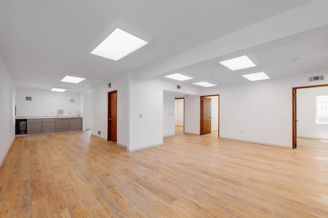 Office Property For Lease photo 2