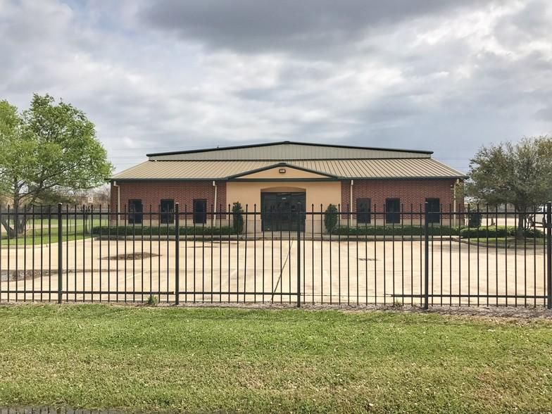 13018 Brittmoore Park Dr photo 3