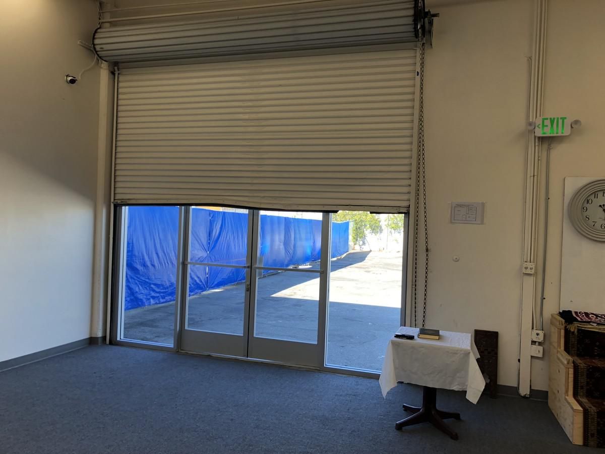 Flex Property for Lease photo 2