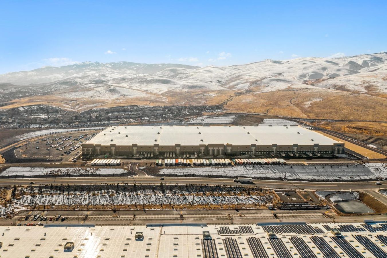 Reno Logistics Center Building 1 photo 1
