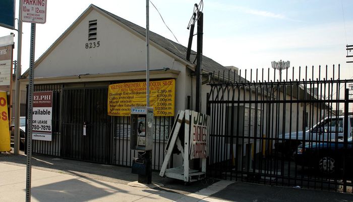 Warehouse Space for Rent at 8235-8239 Lankershim Blvd North Hollywood, CA 91605 - #1