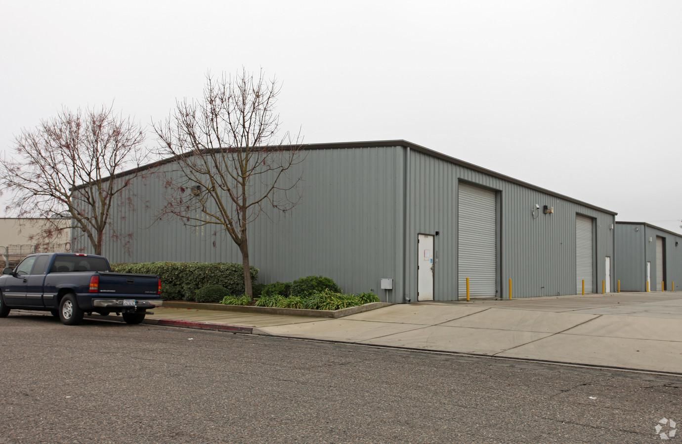 Industrial Property For Lease photo 2