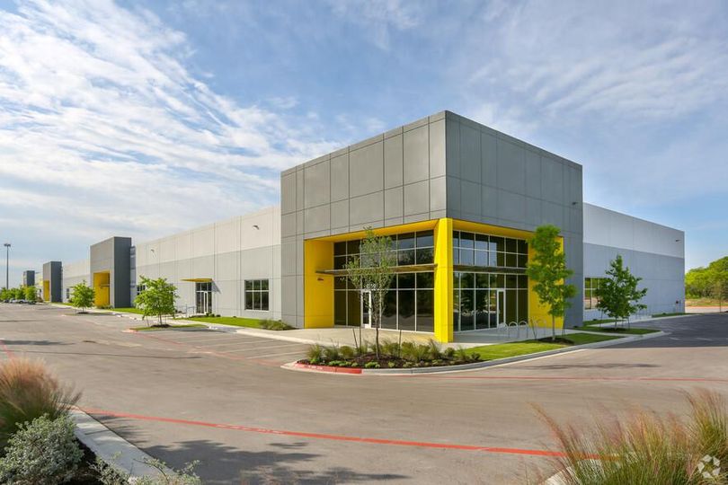 Park 183 Hwy 183 & Burleson Rd