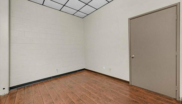 Warehouse Space for Rent at 1027 W Murray Ave Visalia, CA 93291 - #10