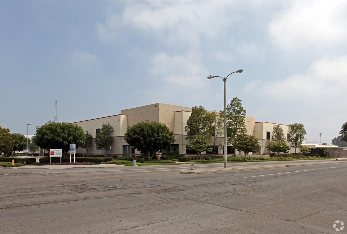 Industrial Property For Lease photo 1