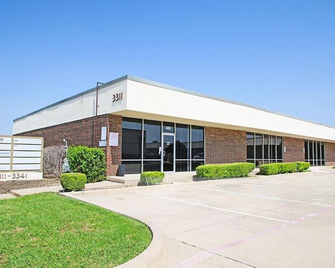 North Dallas Commerce Center