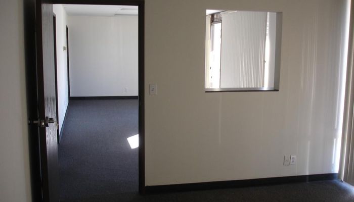 Warehouse Space for Rent at 114 Airport Dr San Bernardino, CA 92408 - #4