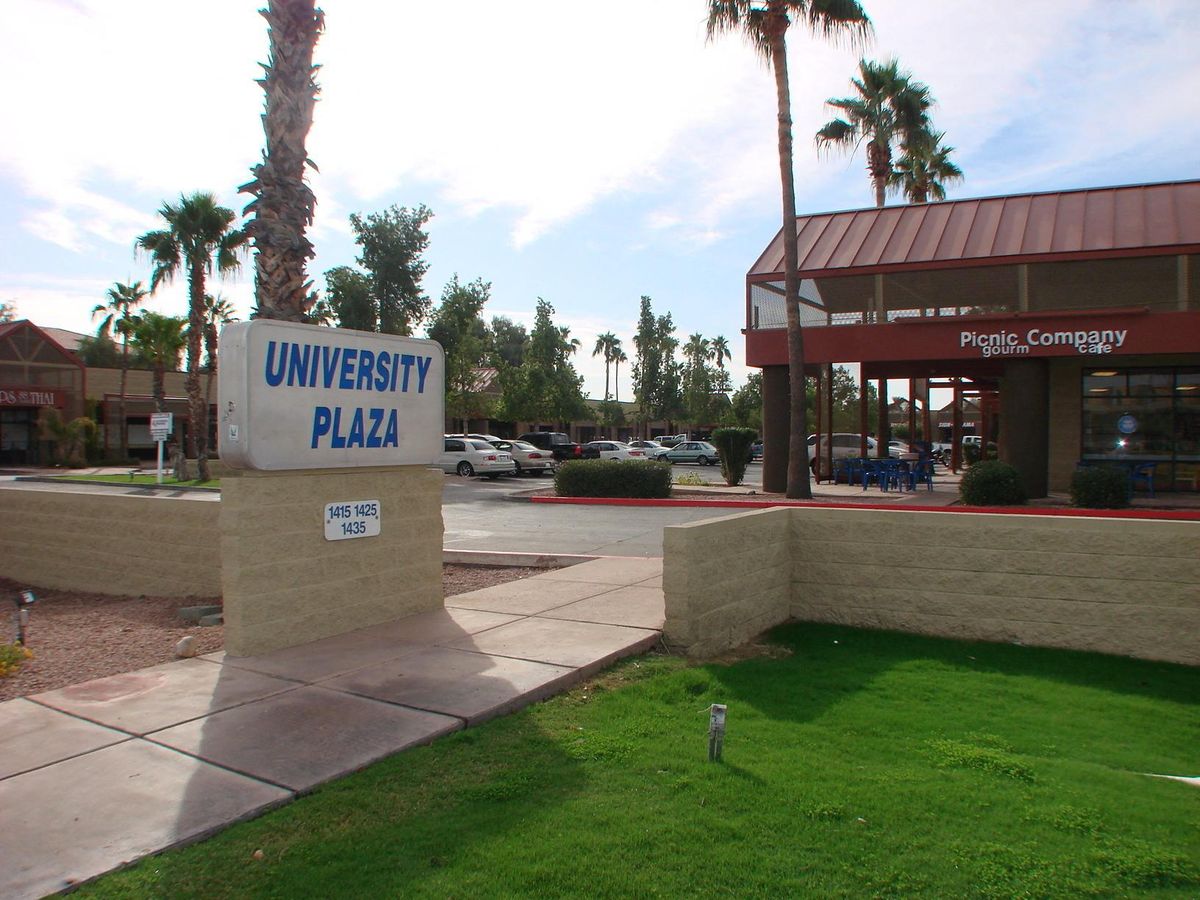 1425 E University Dr photo 3