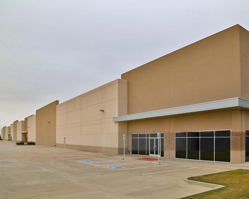 DFW Global Logistics Centre - 1200 Mustang Drive photo 2