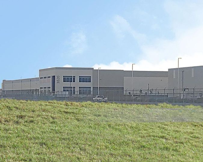 LogistiCenterSM at Southport