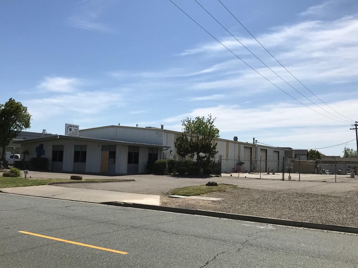 Industrial Property For Sale photo 1