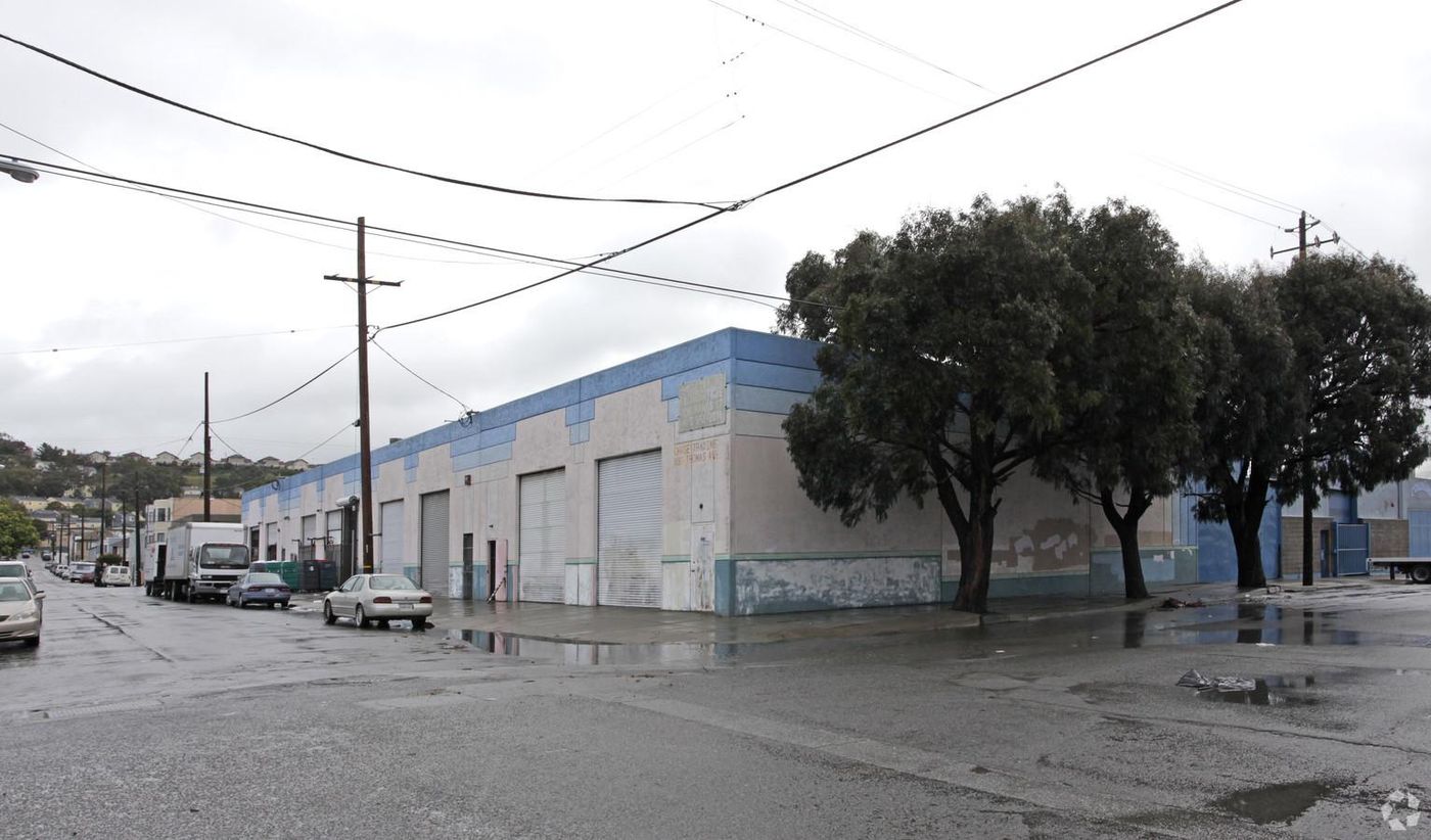 Industrial Property For Lease photo 1