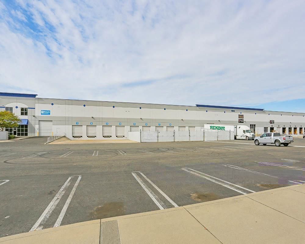 8845 Washington Blvd photo 4