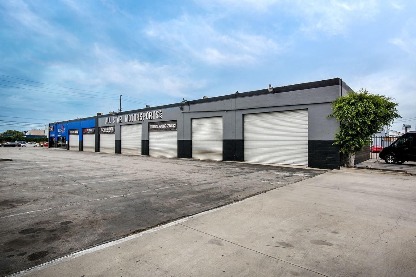 2719-2735 E. Artesia Blvd. photo 3