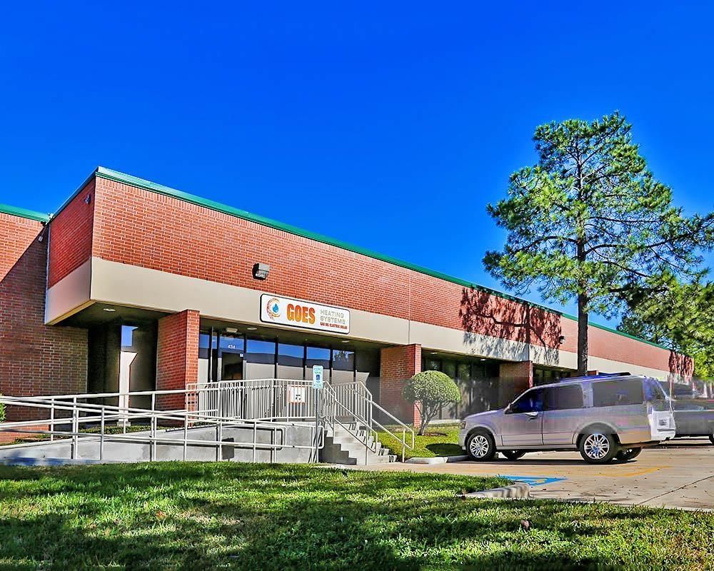 Pine Forest Business Park - 460 & 470 Garden Oaks Blvd photo 4