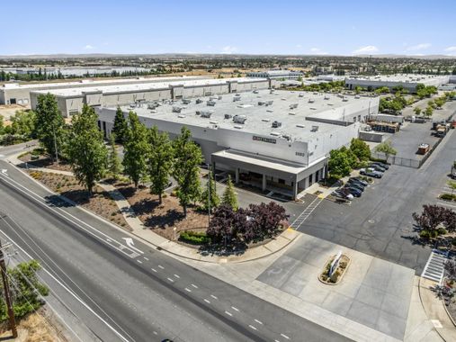 Sierra View Industrial Park Building 1