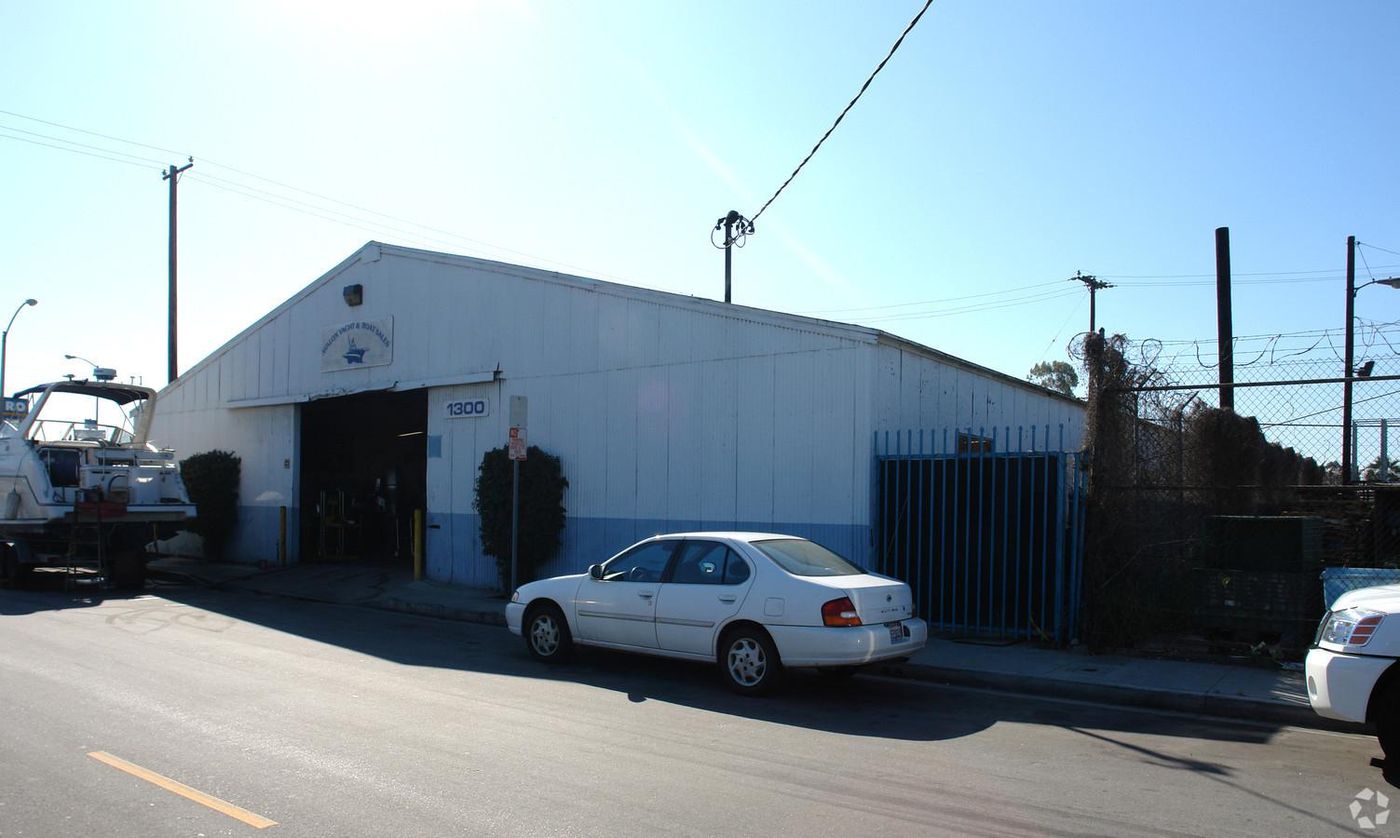 Industrial Property For Lease photo 4