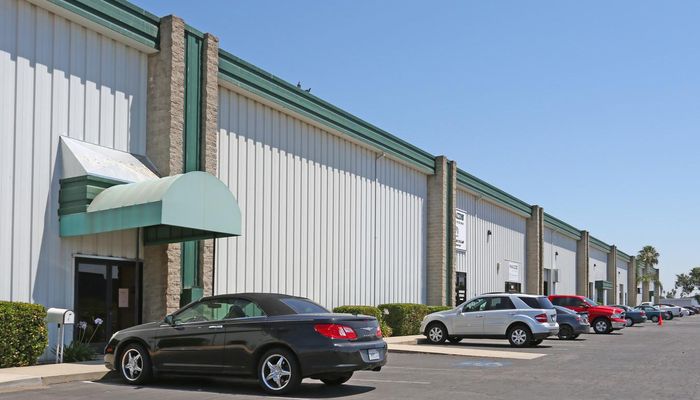 Warehouse Space for Rent at 5405 E Home Ave Fresno, CA 93727 - #5