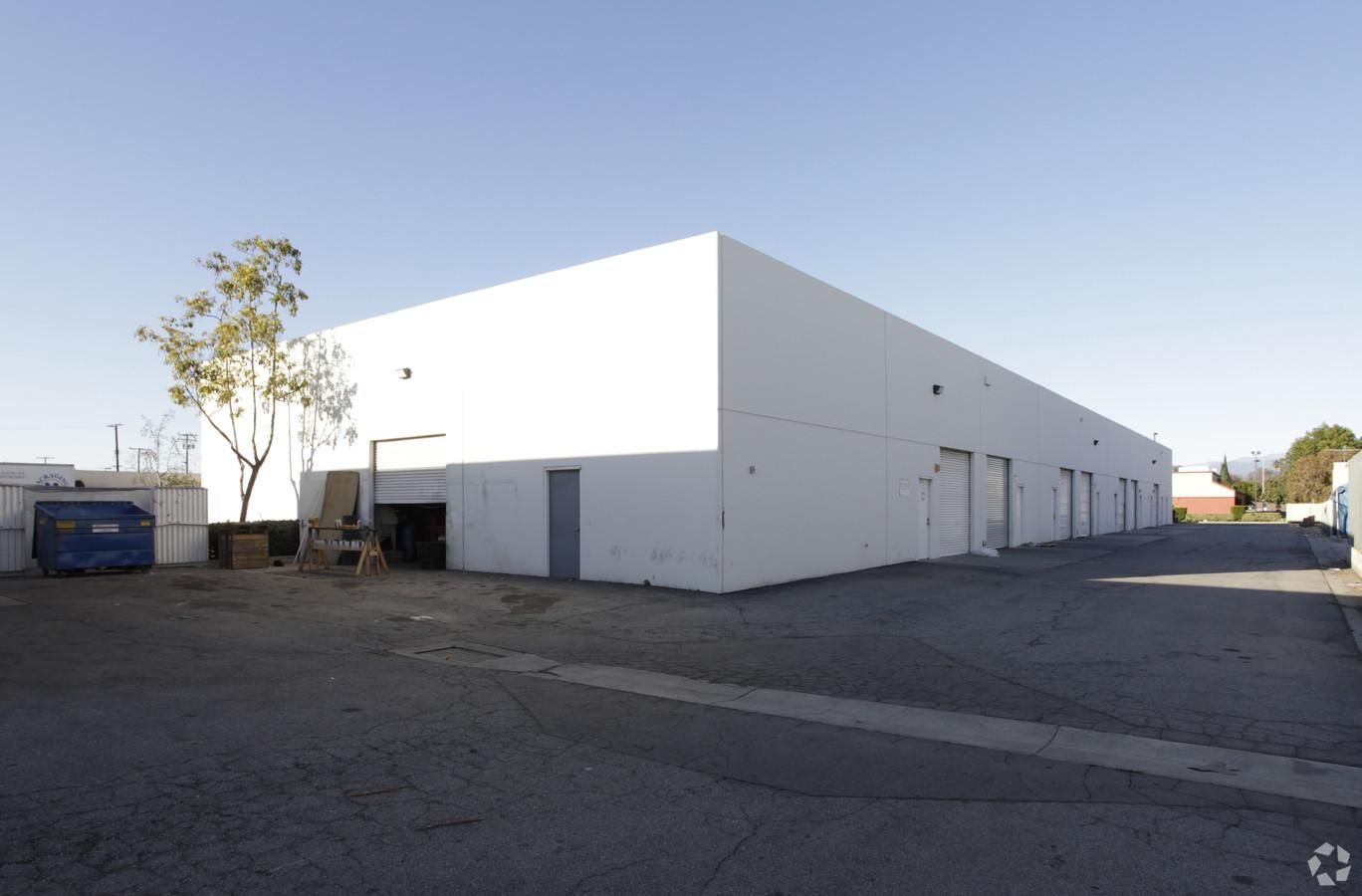 Springs Commerce Center photo 3