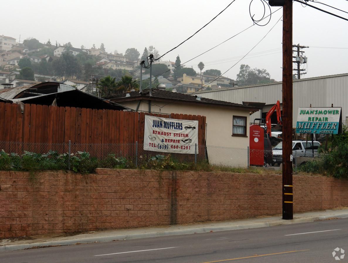 Industrial Property For Lease photo 4