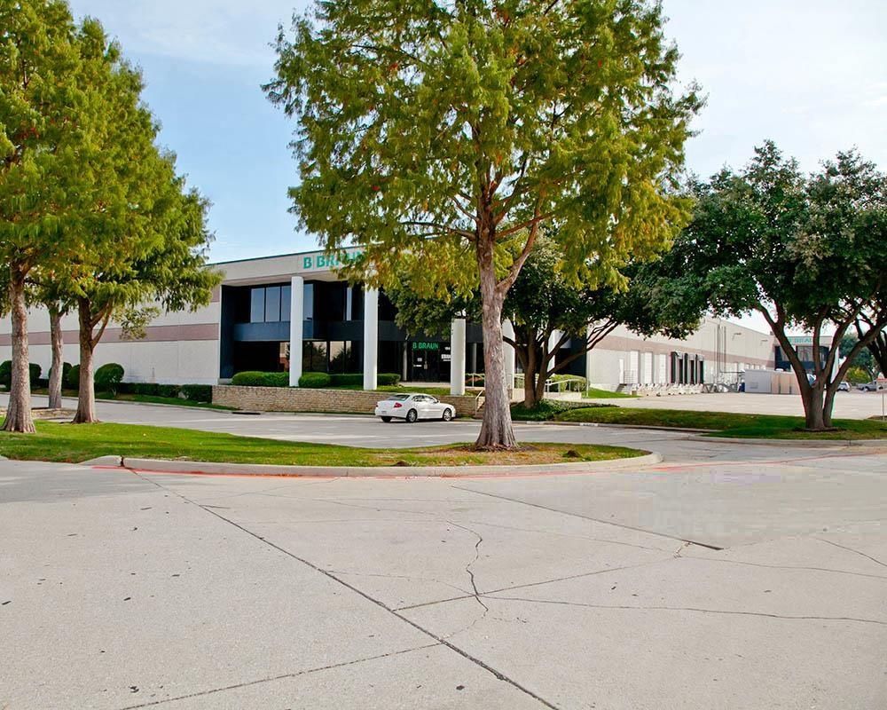 Valwood Industrial Distribution - 1601 Wallace Drive photo 3