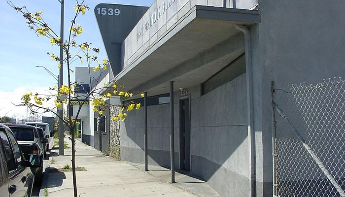 Warehouse Space for Rent at 1539 Santa Fe St Long Beach, CA 90813 - #6