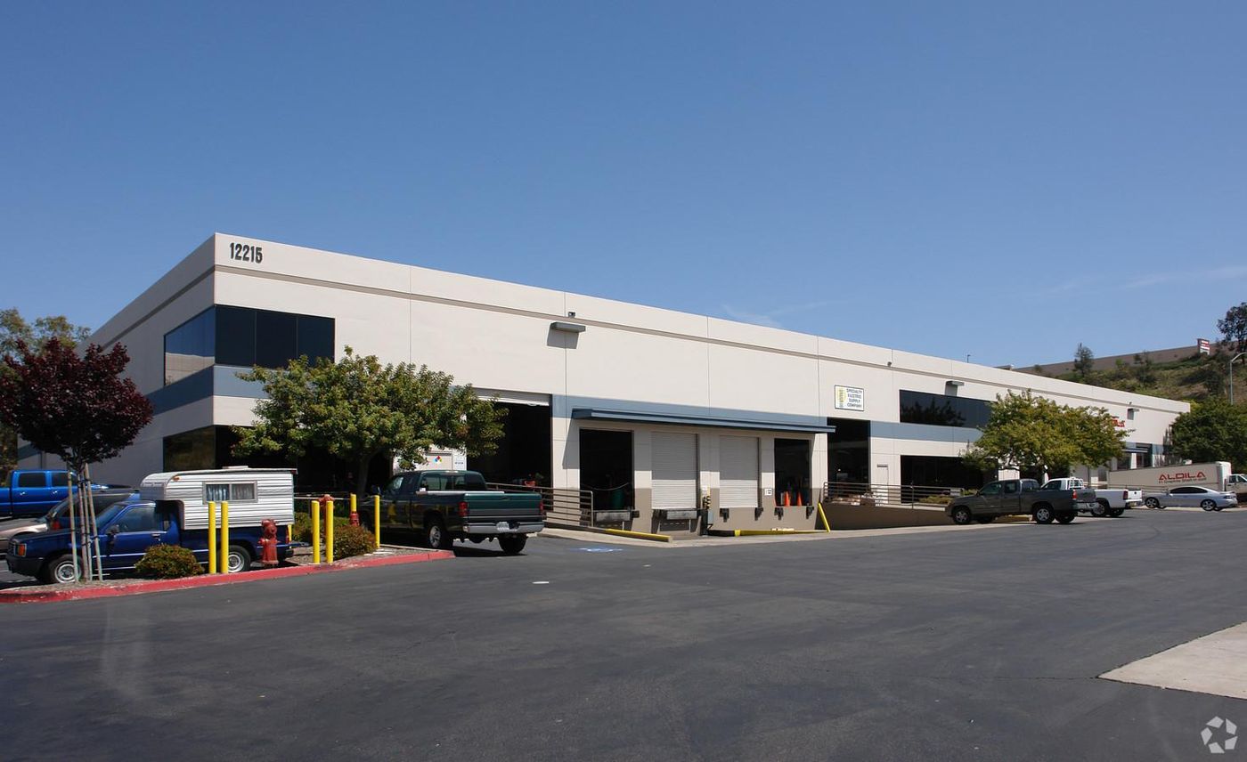 Bldg 4 photo 4