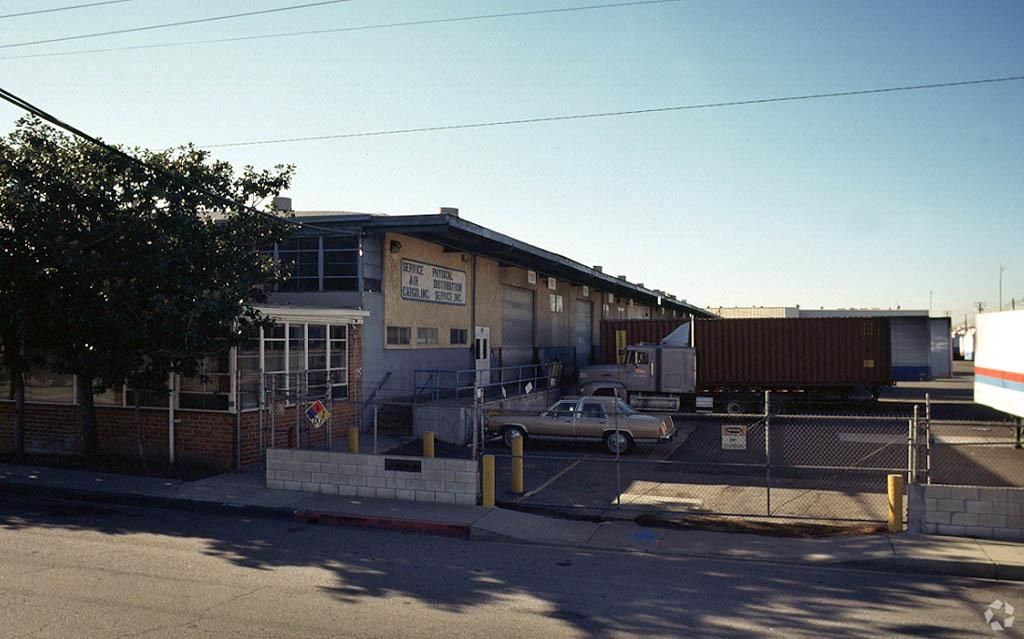 Industrial Property For Lease photo 4