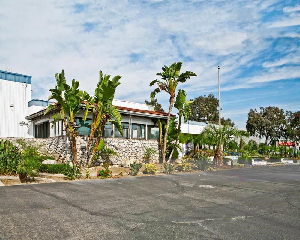 9292 9th Street photo 3