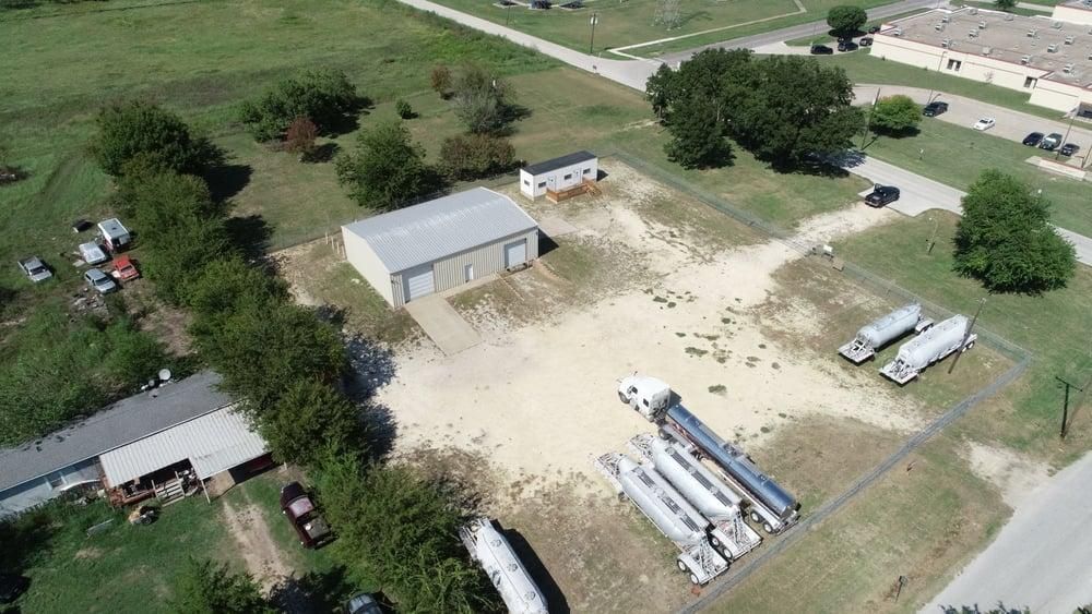 732 County Rd 214 photo 3