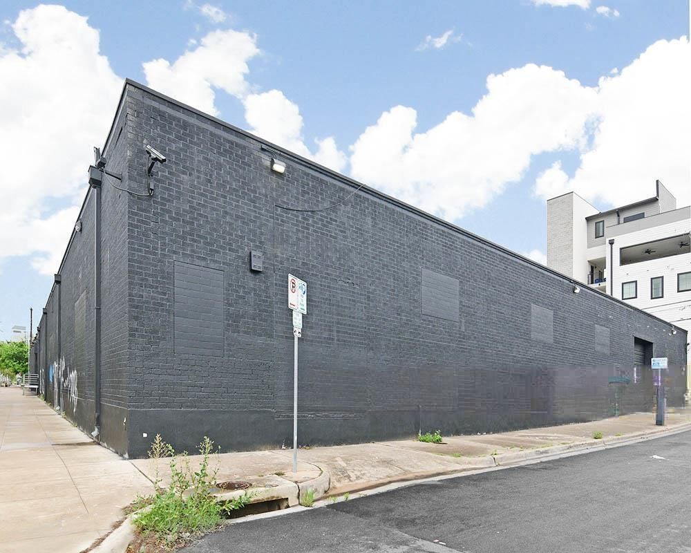 501 Waller Street photo 1