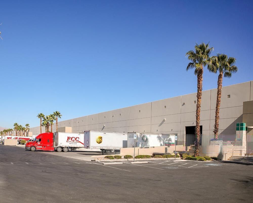 Las Vegas Corporate Center - Bldg. 5 photo 4